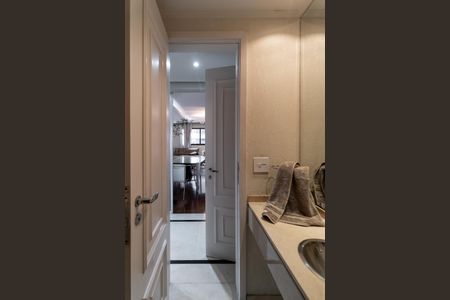 Apartamento à venda com 96m², 2 quartos e 2 vagasLavabo