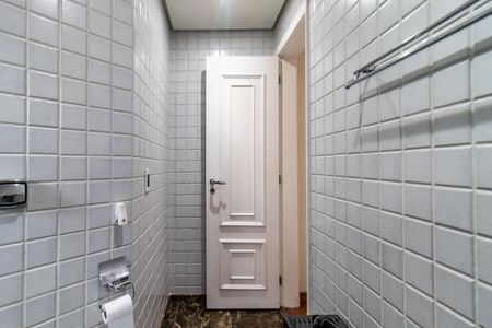 Apartamento à venda com 96m², 2 quartos e 2 vagasBanheiro da Suíte 1