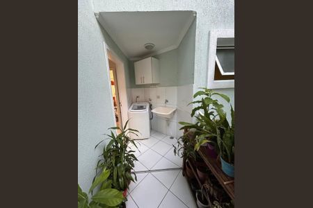 Casa à venda com 121m², 3 quartos e 2 vagas