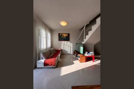 Casa à venda com 3 quartos, 121m² em Jardim Pinheiros, São Paulo