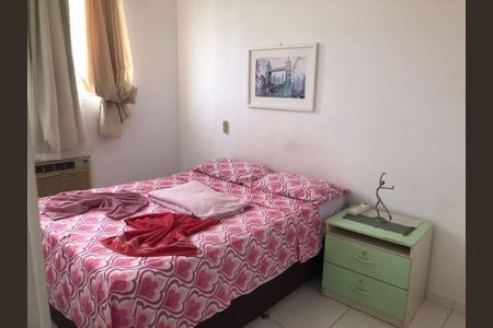 Apartamento à venda com 2 quartos, 46m² em Vargem Pequena, Rio de Janeiro