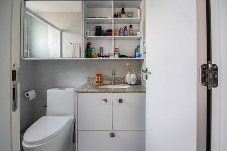 Apartamento à venda com 57m², 2 quartos e 1 vagaBanheiro da Suíte