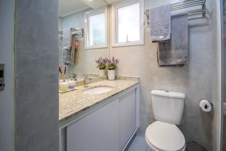 Apartamento à venda com 57m², 2 quartos e 1 vagaBanheiro Social