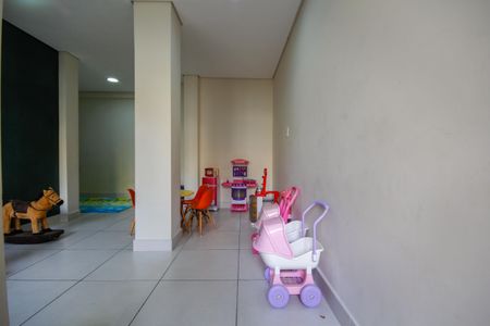 Apartamento à venda com 57m², 2 quartos e 1 vagaÁrea comum 