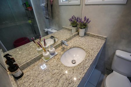 Apartamento à venda com 57m², 2 quartos e 1 vagaBanheiro Social