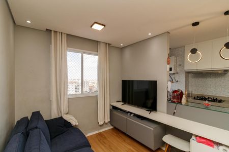 Apartamento à venda com 44m², 2 quartos e 1 vaga Apartamento à venda com 44m², 2 quartos e 1 vagaSala