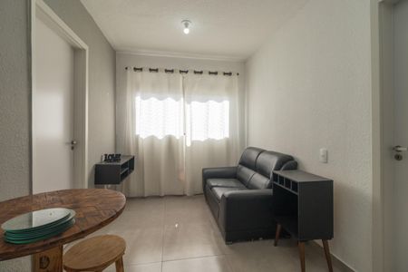 Sala de apartamento para alugar com 2 quartos, 36m² em Fazenda da Juta, São Paulo