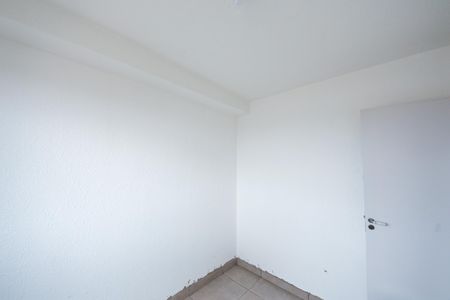 Quarto 2 de apartamento para alugar com 2 quartos, 36m² em Fazenda da Juta, São Paulo