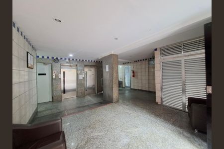 Hall de entrada  de apartamento à venda com 1 quarto, 17m² em Glória, Rio de Janeiro