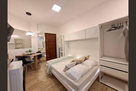 Apartamento à venda com 17m², 1 quarto e sem vagaSala/Quarto/Cozinha