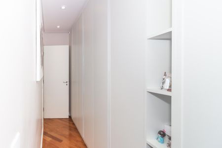Apartamento à venda com 127m², 3 quartos e 3 vagasSuíte 1