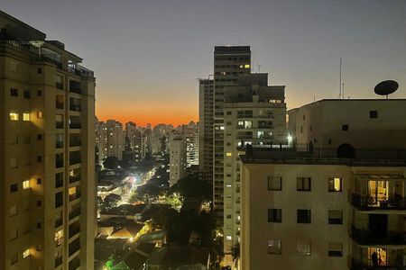 Apartamento à venda com 127m², 3 quartos e 3 vagasÁrea de Serviço vista