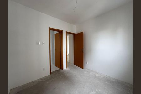 Apartamento à venda com 64m², 2 quartos e 2 vagasSuíte