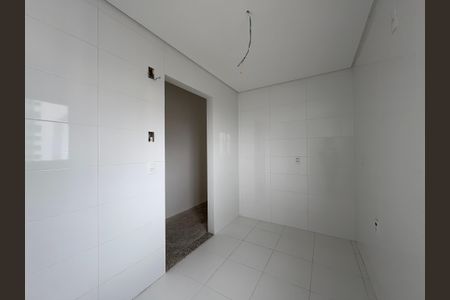 Apartamento à venda com 64m², 2 quartos e 2 vagasCozinha