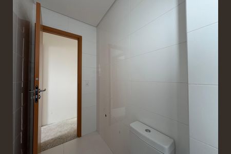 Apartamento à venda com 64m², 2 quartos e 2 vagasBanheiro Social