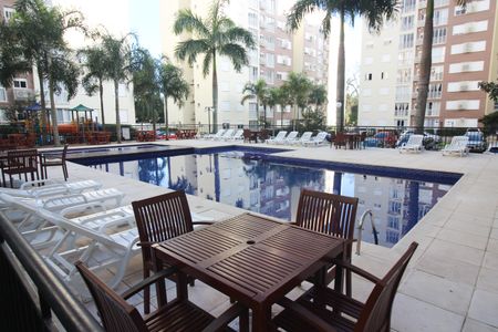 Apartamento à venda com 58m², 2 quartos e 1 vaga Apartamento à venda com 58m², 2 quartos e 1 vagaÁrea comum - Piscina