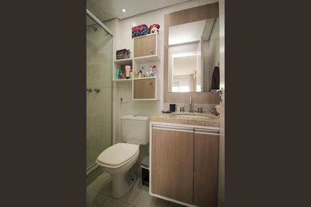 Apartamento à venda com 58m², 2 quartos e 1 vaga Apartamento à venda com 58m², 2 quartos e 1 vagaBanheiro da Suíte