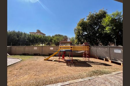 Apartamento à venda com 79m², 3 quartos e 1 vagaÁrea comum - Playground