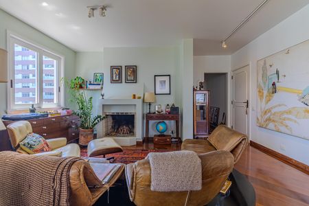 Sala de Estar de apartamento à venda com 4 quartos, 246m² em Pinheiros, São Paulo
