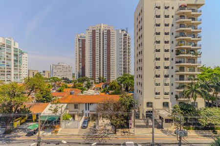 Apartamento à venda com 246m², 4 quartos e 4 vagas Apartamento à venda com 246m², 4 quartos e 4 vagasVista da Varanda