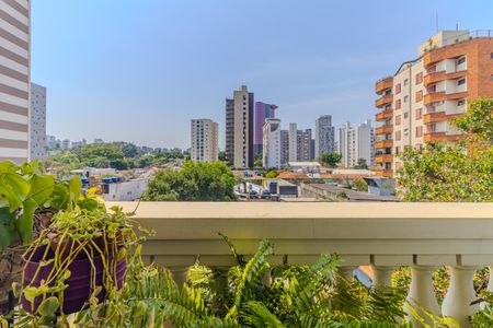 Apartamento à venda com 246m², 4 quartos e 4 vagas Apartamento à venda com 246m², 4 quartos e 4 vagasVista da Suíte 1