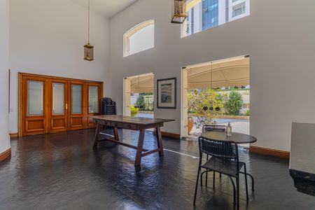Apartamento à venda com 246m², 4 quartos e 4 vagas Apartamento à venda com 246m², 4 quartos e 4 vagasÁrea comum - Salão de festas