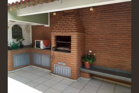 Casa à venda com 3 quartos, 430m² em Jardim Iva, São Paulo