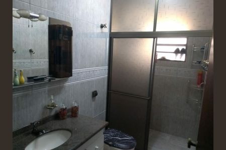 Casa à venda com 3 quartos, 430m² em Jardim Iva, São Paulo