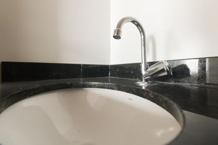 Apartamento à venda com 36m², 2 quartos e sem vaga Apartamento à venda com 36m², 2 quartos e sem vagaBanheiro