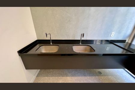 Studio para alugar com 25m², 1 quarto e sem vaga Studio para alugar com 25m², 1 quarto e sem vagaÁrea comum - Lavanderia