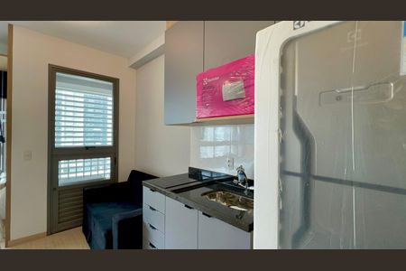 Studio para alugar com 25m², 1 quarto e sem vaga Studio para alugar com 25m², 1 quarto e sem vagaCozinha