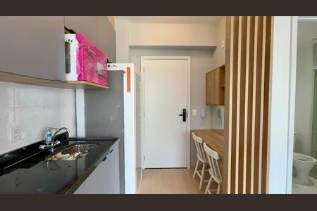 Studio para alugar com 25m², 1 quarto e sem vaga Studio para alugar com 25m², 1 quarto e sem vagaCozinha