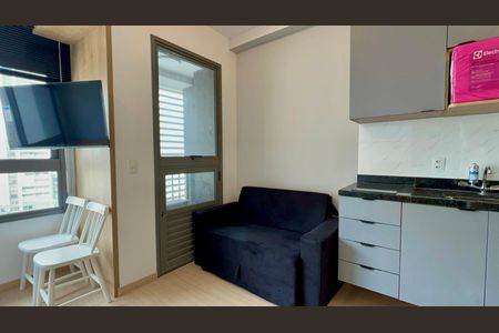 Studio para alugar com 25m², 1 quarto e sem vaga Studio para alugar com 25m², 1 quarto e sem vagaSala
