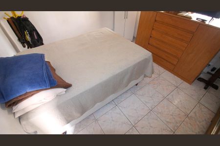 Casa à venda com 150m², 2 quartos e 2 vagas Casa à venda com 150m², 2 quartos e 2 vagasQuarto 2