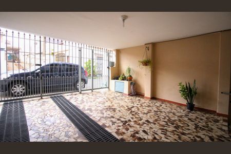 Casa à venda com 150m², 2 quartos e 2 vagas Casa à venda com 150m², 2 quartos e 2 vagasÁrea comum