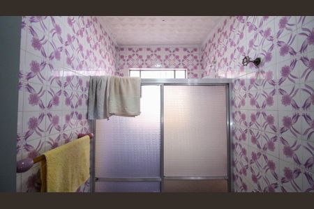 Casa à venda com 150m², 2 quartos e 2 vagas Casa à venda com 150m², 2 quartos e 2 vagasBanheiro