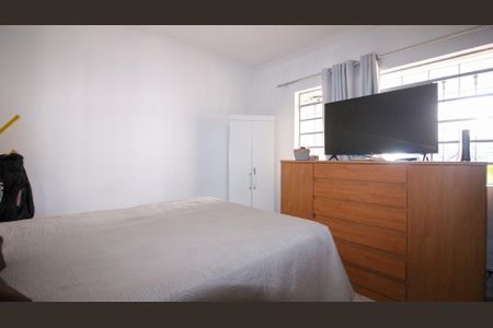 Casa à venda com 150m², 2 quartos e 2 vagas Casa à venda com 150m², 2 quartos e 2 vagasQuarto 2