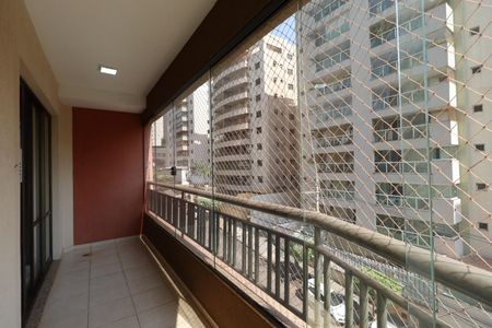 Apartamento para alugar com 117m², 3 quartos e 2 vagasSacada
