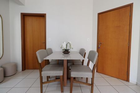 Apartamento para alugar com 117m², 3 quartos e 2 vagasSala