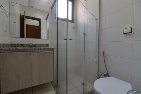Apartamento para alugar com 117m², 3 quartos e 2 vagasBanheiro da Suíte 1