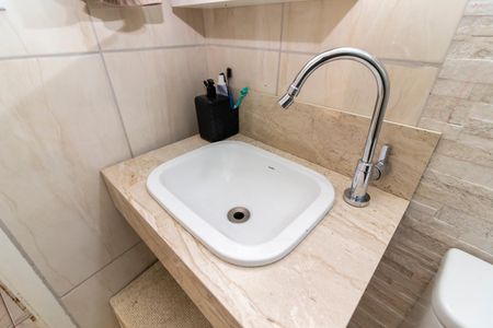 Casa à venda com 158m², 3 quartos e 1 vagaBanheiro Social