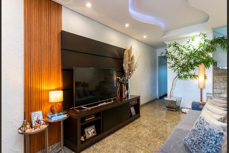 Casa à venda com 158m², 3 quartos e 1 vagaSala de Estar