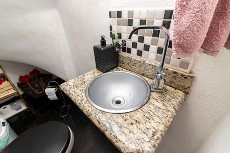 Casa à venda com 158m², 3 quartos e 1 vagaLavabo