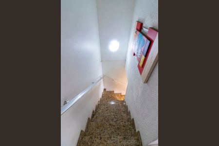 Casa à venda com 158m², 3 quartos e 1 vagaEscada