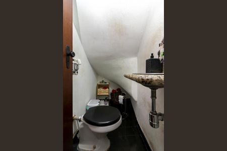 Casa à venda com 158m², 3 quartos e 1 vagaLavabo