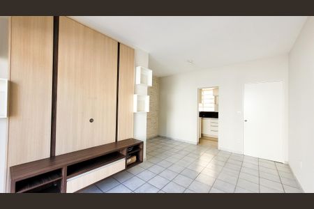 Sala de apartamento para alugar com 3 quartos, 76m² em Jardim Santa Genebra, Campinas