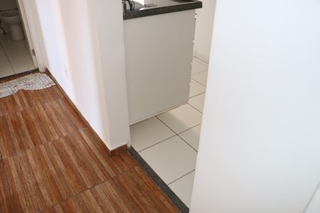 Apartamento para alugar com 45m², 2 quartos e 1 vagaCorredor