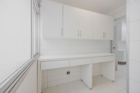 Apartamento à venda com 130m², 3 quartos e 2 vagasÁrea de Serviço