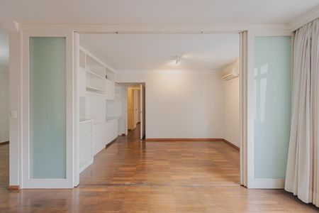 Apartamento à venda com 130m², 3 quartos e 2 vagasSala