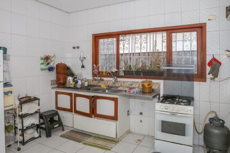 Casa à venda com 300m², 3 quartos e 6 vagas Casa à venda com 300m², 3 quartos e 6 vagasCozinha